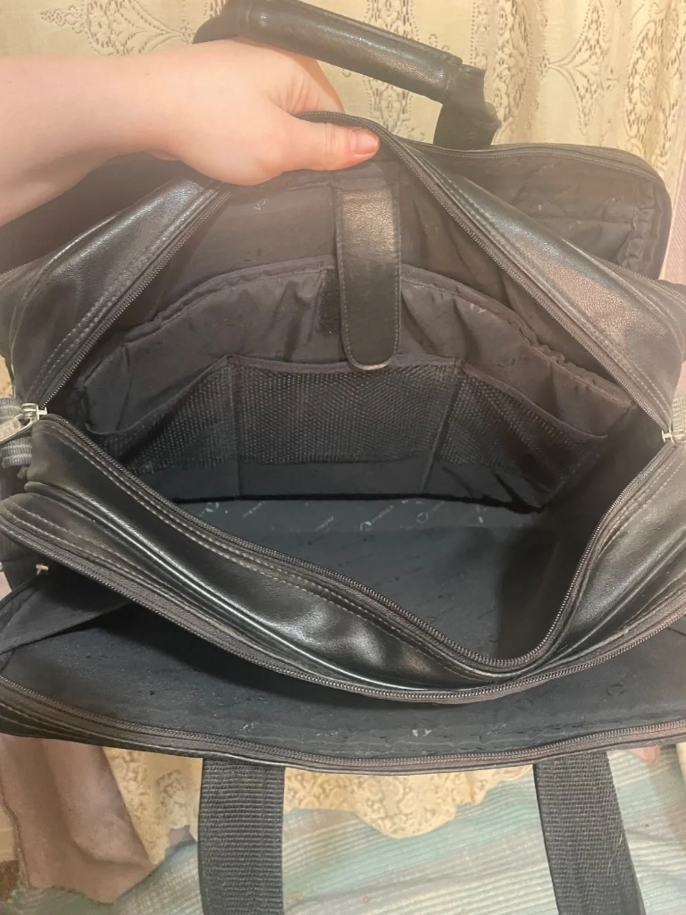 Avenues America: vintage harness leather laptop briefcase